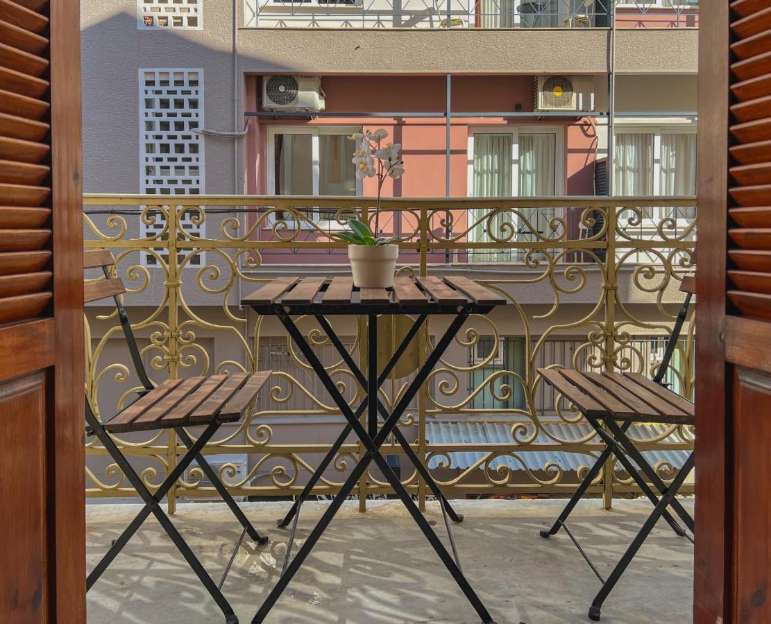 Central Apartments In Psiri - Atene Esterno foto
